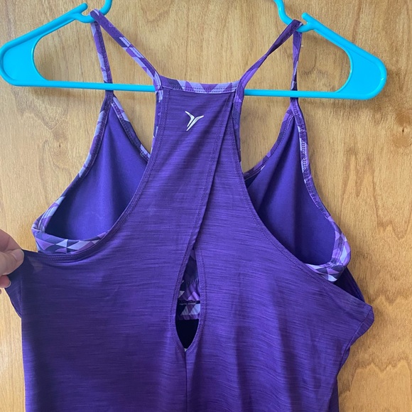 Active Tank - Picture 2 of 2